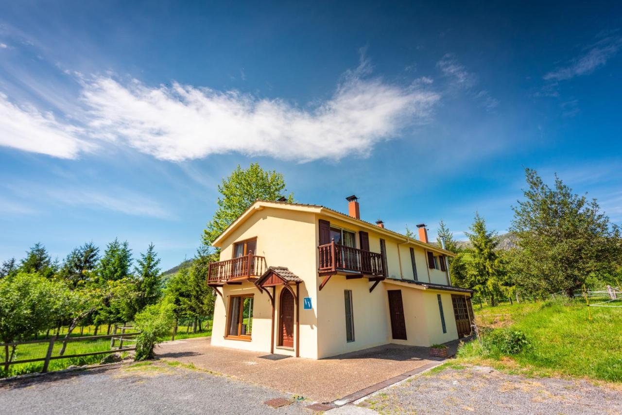 Casa Oriental Pensionat Cereceda  Eksteriør billede